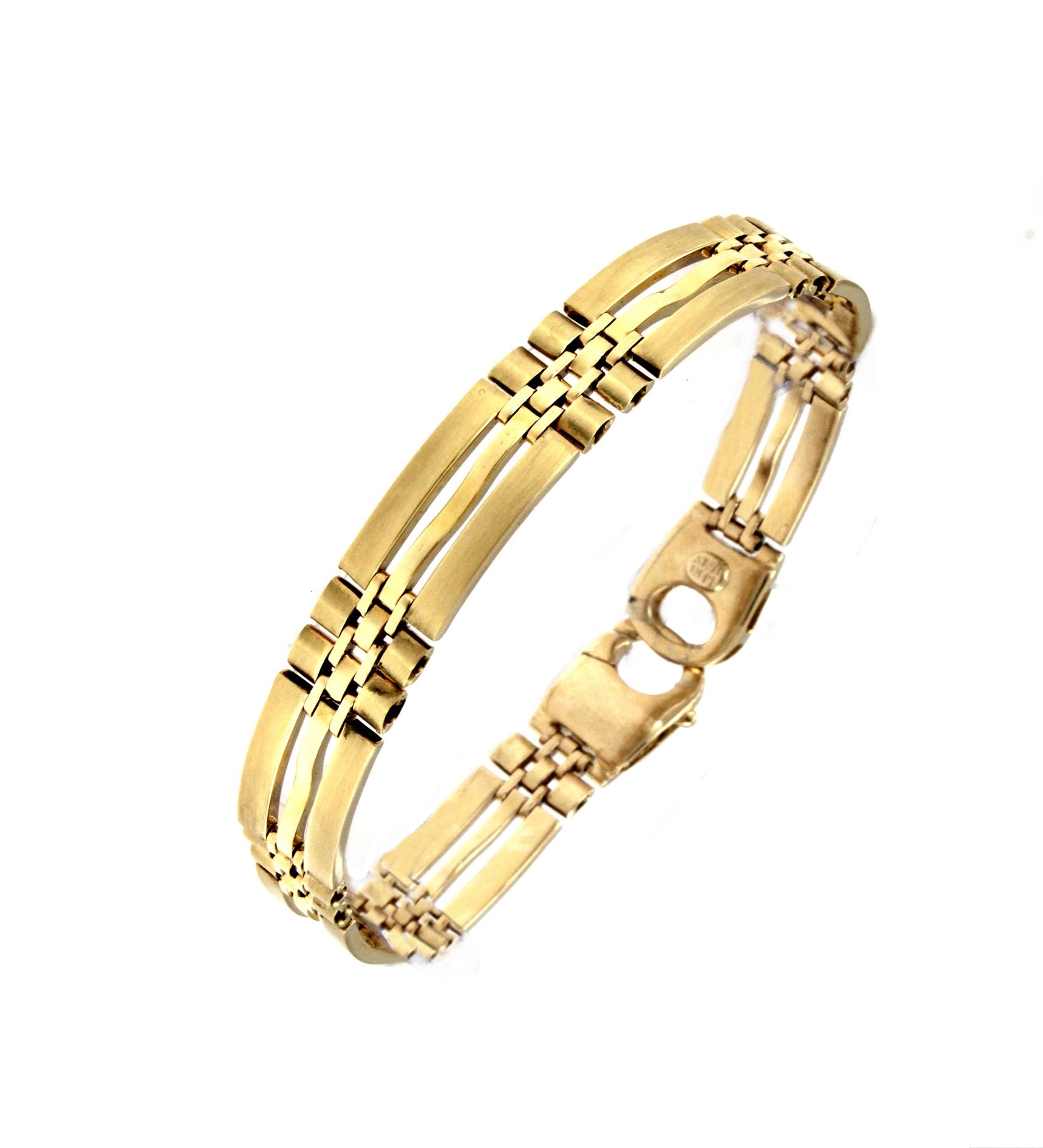 # 4612 Men Gold Bracelet